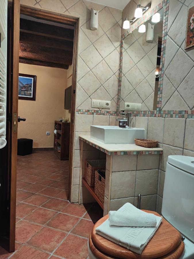 Tabanera del Monte Casa Vieja Tabanera A 8 Min De Segoiaゲストハウス エクステリア 写真